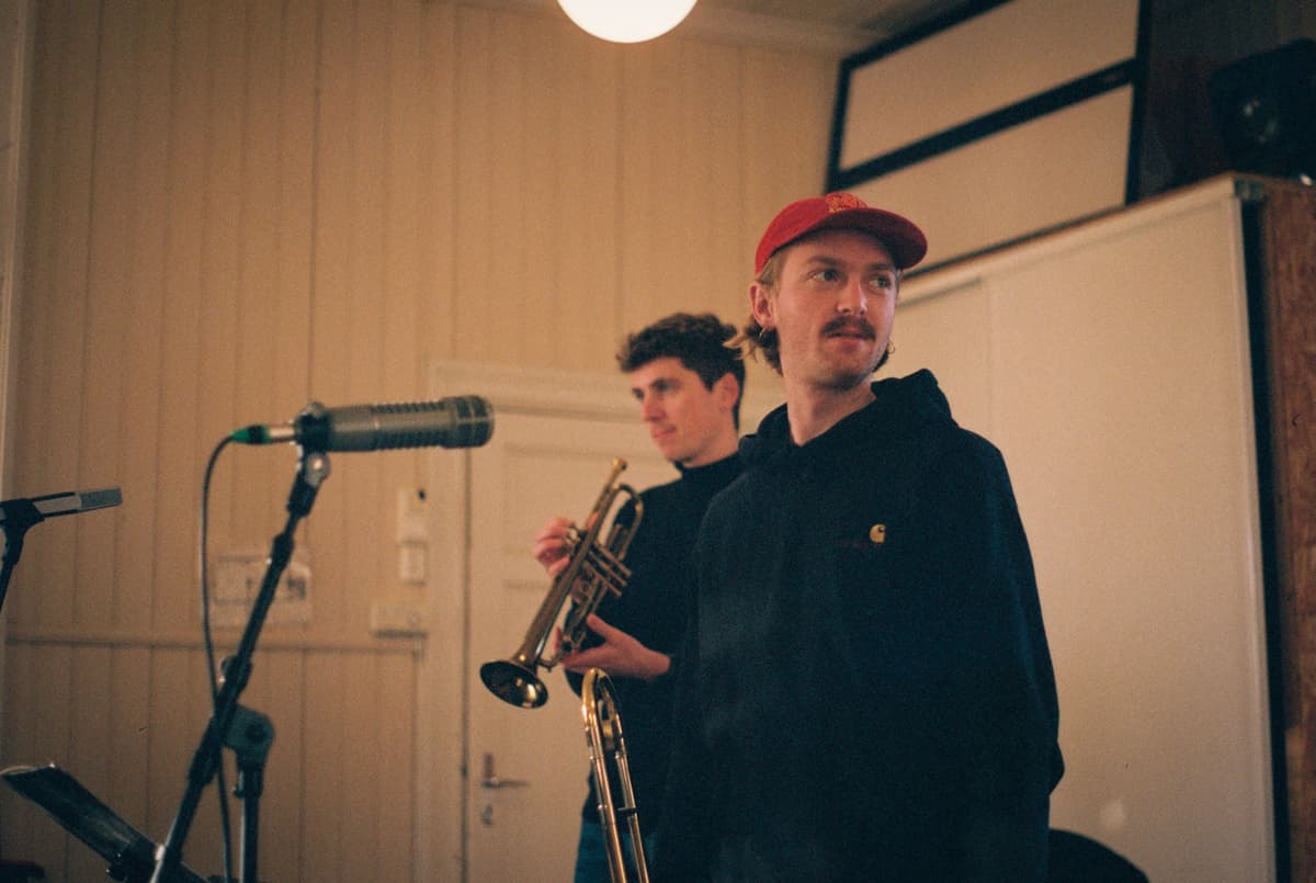 Full video of 'Barbies Lunchbox' is out!